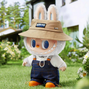 Labubu Fall in Wild : Vinyl Peluche 3